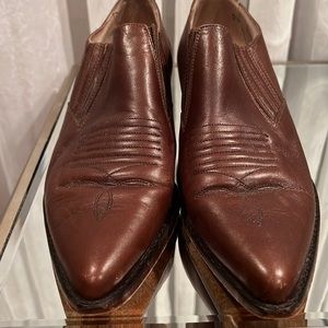 GUESS VINTAGE ALL LEATHER BROWN SHOE BOOTS SZ 8 MADE IN SPAIN